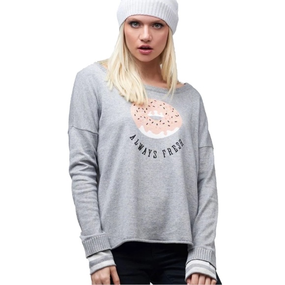 Neiman Marcus Sweaters - Lisa Todd Always Fresh Graphic Pullover Sweater(M) Neiman Marcus Sweaters - Lisa Todd Always Fresh Graphic Pullover Sweater(M)